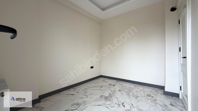 Altradan Üniversite Hastanesi Civarında 1+1 Kiralık Daire — fotoğraf 12