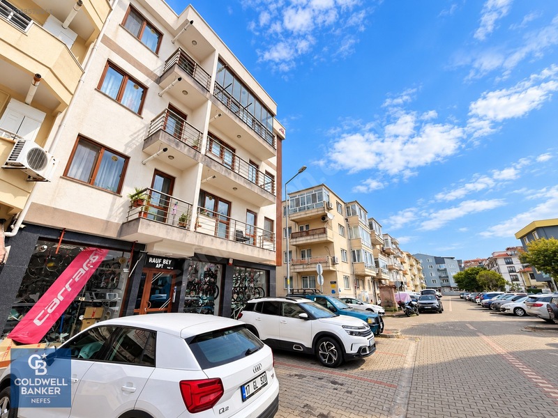 Çanakkale Kordonda Denize Birkaç Adım Mesafede Satılık 1+1 Daire — fotoğraf 2
