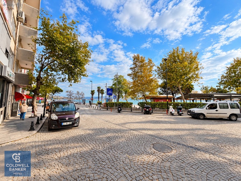 Çanakkale Kordonda Denize Birkaç Adım Mesafede Satılık 1+1 Daire — fotoğraf 7