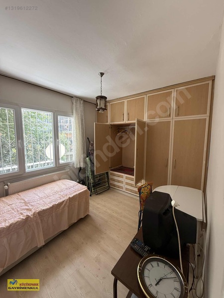Bornova Kızılay Mahallesi 2+1 Doğalgazlı Eşyalı Kiralık Daire — fotoğraf 30
