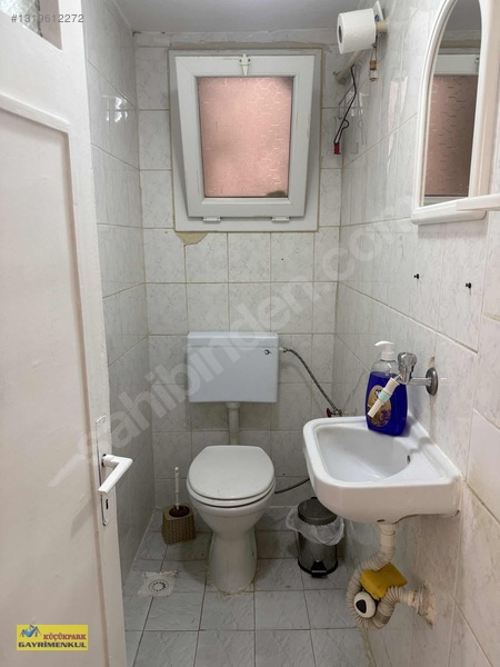 Bornova Kızılay Mahallesi 2+1 Doğalgazlı Eşyalı Kiralık Daire — fotoğraf 35