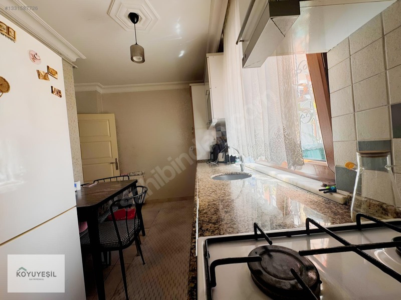 Sultan Selim Mahallesinde Caddeye Yakın 2+1 Büyük Daire İskanlı — fotoğraf 3