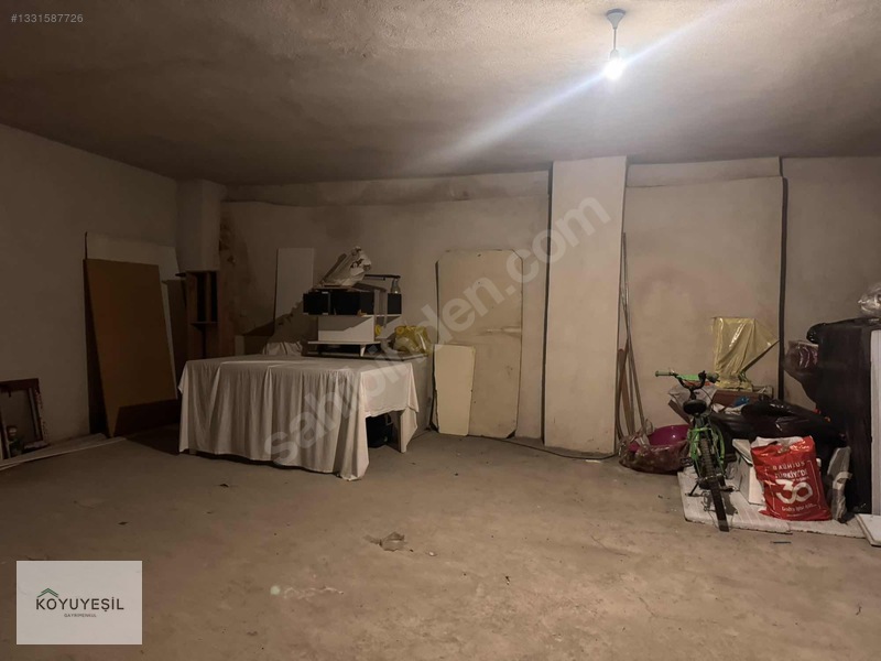 Sultan Selim Mahallesinde Caddeye Yakın 2+1 Büyük Daire İskanlı — fotoğraf 20