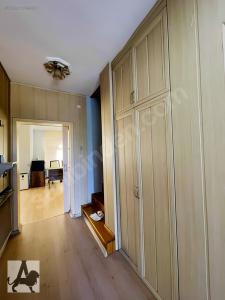 Batıkentin Gözde Konumunda Bahçeli 3+2 Satılık Tripleks Villa — fotoğraf 9