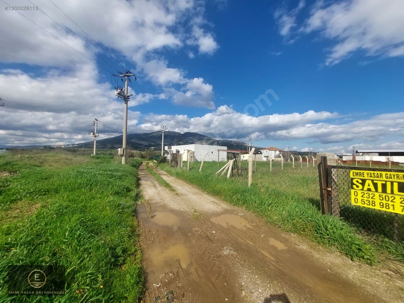Kemalpaşa Armutlu Ankara Yoluna 500 Metre Mesafede 800 M2 Bahçe — fotoğraf 2