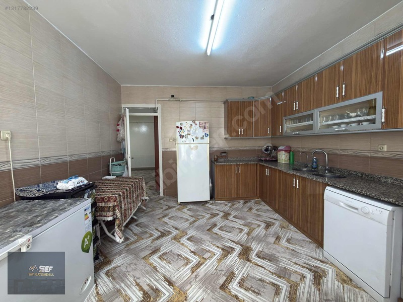Şeften Perilikayada 3 Katlıçok Geniş Yapı Kayıtlı 4+1 — fotoğraf 31