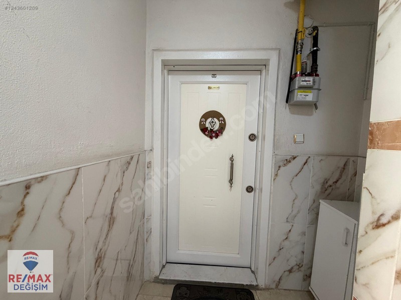 Re/max Değişim'den Rızaiye'de 5+1 Geniş Teraslı Dublex Daire — fotoğraf 4