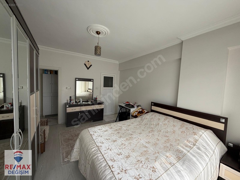 Re/max Değişim'den Rızaiye'de 5+1 Geniş Teraslı Dublex Daire — fotoğraf 14