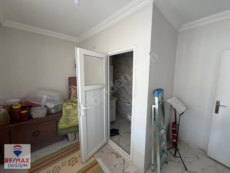 Re/max Değişim'den Rızaiye'de 5+1 Geniş Teraslı Dublex Daire — fotoğraf 22