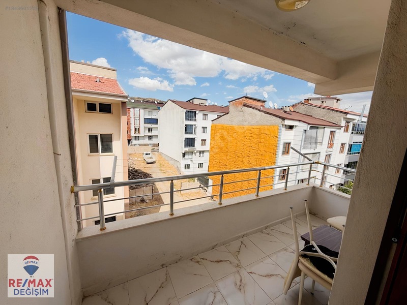 Re/max Değişim'den Rızaiye'de 5+1 Geniş Teraslı Dublex Daire — fotoğraf 26