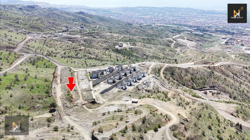 *nova* Harputta Şehir Manzaralı Projeli 445 M2 Lik Villa Arsası — fotoğraf 7