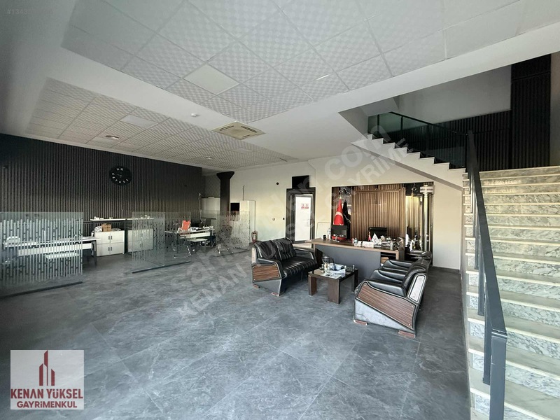 Kenan Yüksel'den 1.osb 'de Kiralık 3500 M2 Fabrika — fotoğraf 2
