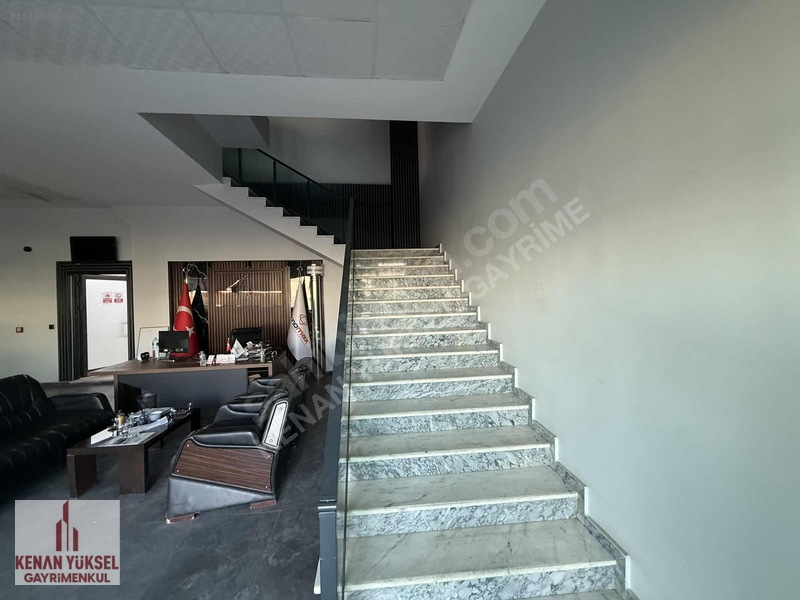 Kenan Yüksel'den 1.osb 'de Kiralık 3500 M2 Fabrika — fotoğraf 3