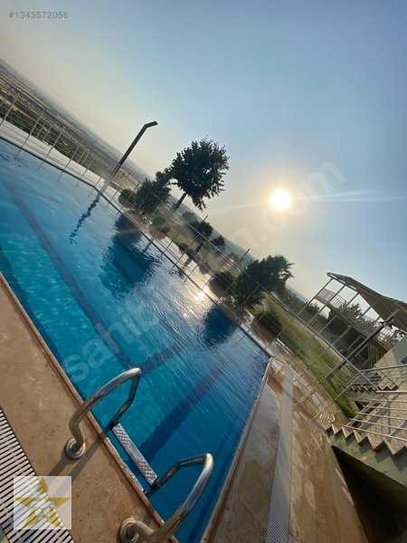 Royalest'ten Oldukça Geniş Lüks Yapıda Havuzlu Villa — fotoğraf 4