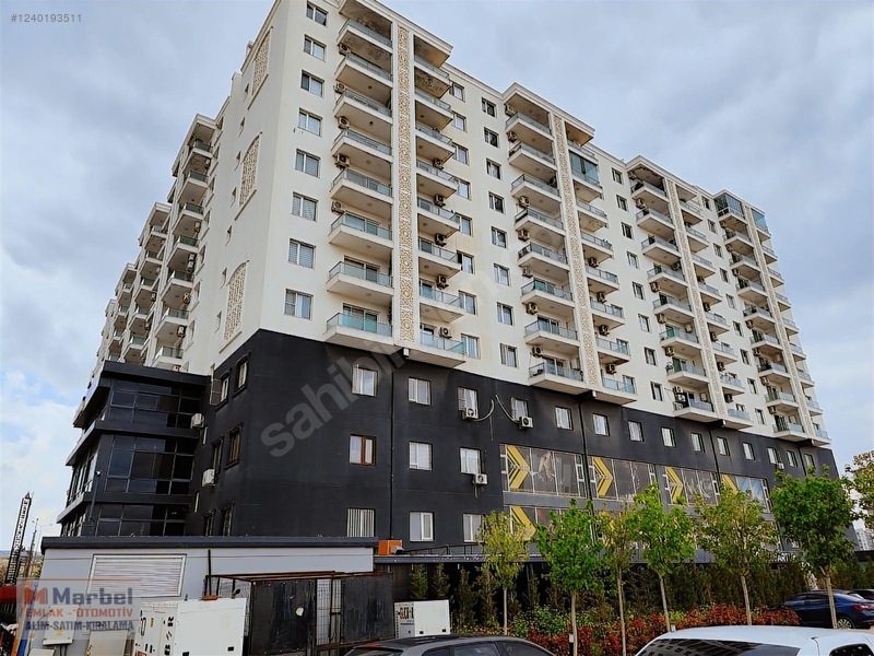 Marbel Emlaktan Elbey Sitede Acil Satılık 1+1 Eşyalı — fotoğraf 4