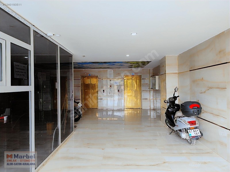 Marbel Emlaktan Elbey Sitede Acil Satılık 1+1 Eşyalı — fotoğraf 11