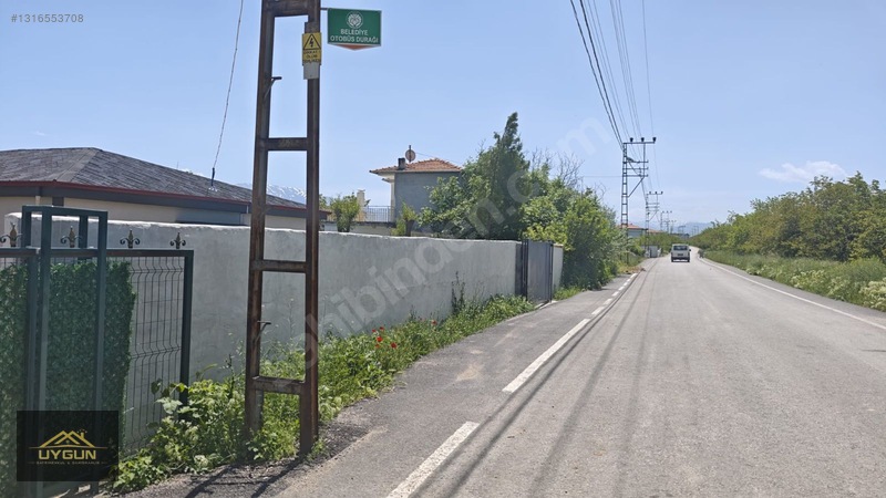 Kendirlide Satılık Villası Yapılı 3150m2 İçersinde Satılık Bahçe — fotoğraf 2