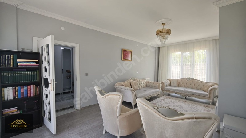 Kendirlide Satılık Villası Yapılı 3150m2 İçersinde Satılık Bahçe — fotoğraf 6
