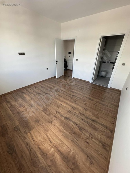Uzay Tuzcu Sitesinde Kiralık 3+1 Lüks Daire — fotoğraf 11