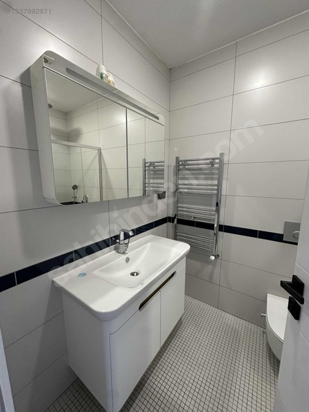 Uzay Tuzcu Sitesinde Kiralık 3+1 Lüks Daire — fotoğraf 16