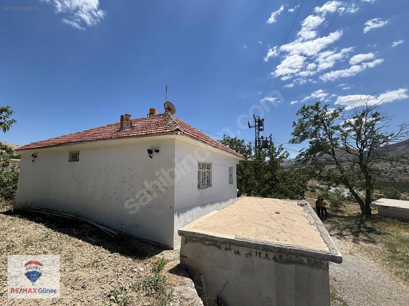 Hekimhan Girişinde Ana Yola Sıfır 26 Dönüm Satılık Ev Ve Bahçe ! — fotoğraf 18