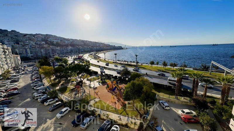 Karataş Polis Evi Yanında 3 Cepheli Otoparklı Satılık Yalı Daire