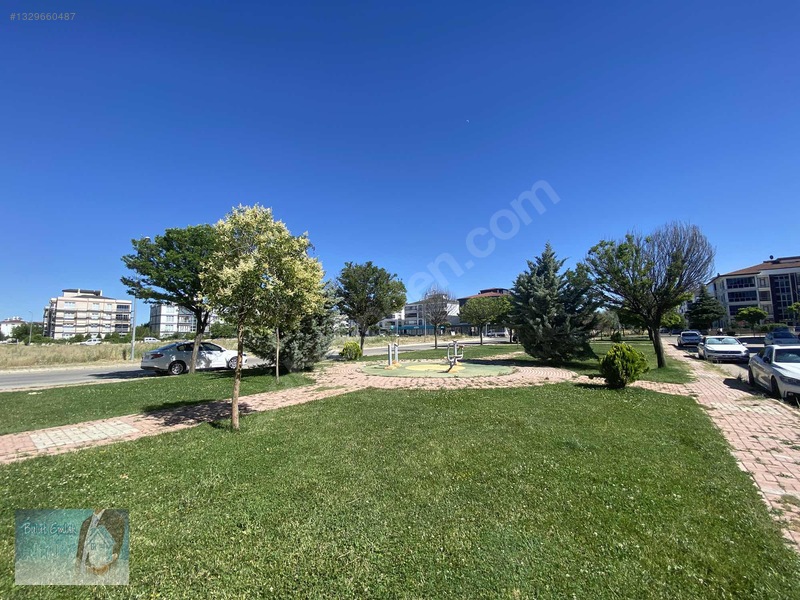 Ataşehir Mahallesi Kiralık 2+0 Daire — fotoğraf 2