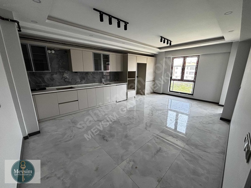 Fen Lisesi Karşısı 3+1 A.mutfak Sıfır Daire — fotoğraf 2