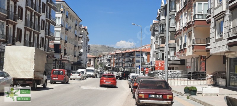 Bağlum Hatıpoglu Caddesı Uzerınde Cadde Cepheli İşyeri — fotoğraf 5
