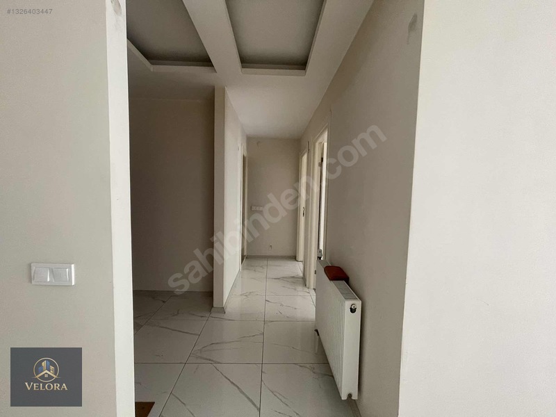 Bayraklı Çiçek Mahallesi'nde 2+1 Acık Mutfak Kiralık Daire — fotoğraf 12