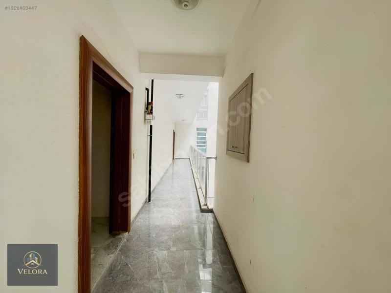 Bayraklı Çiçek Mahallesi'nde 2+1 Acık Mutfak Kiralık Daire — fotoğraf 15