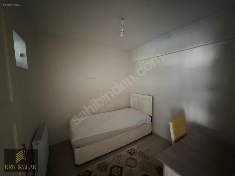Krk Gayrimenkul Kiralık 2+1 Full Eşyalı Memur Binası — fotoğraf 11