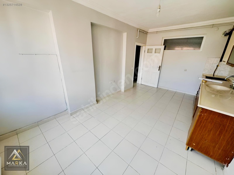 Marka Gayrimenkul'den Ali Paşa Mah Kiralık 3+1 Daire — fotoğraf 7