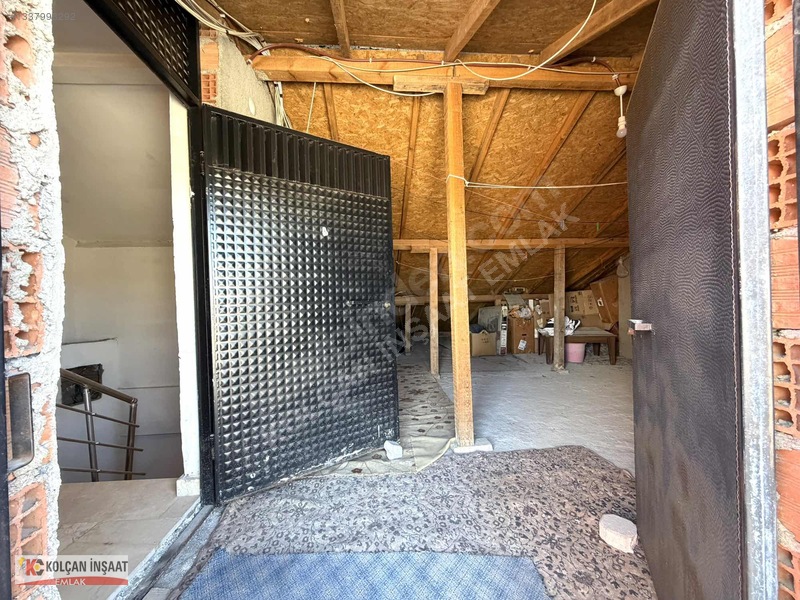 Kolçan Emlak'tan Caddeye Yakın 2+1 Satılık Daire — fotoğraf 24