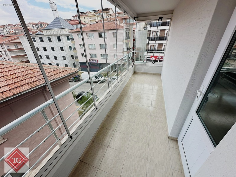 Güçlühan'dan 340 Cadde Üzeri Ara Katta 3+1 Asansörlü Manzaralı — fotoğraf 5