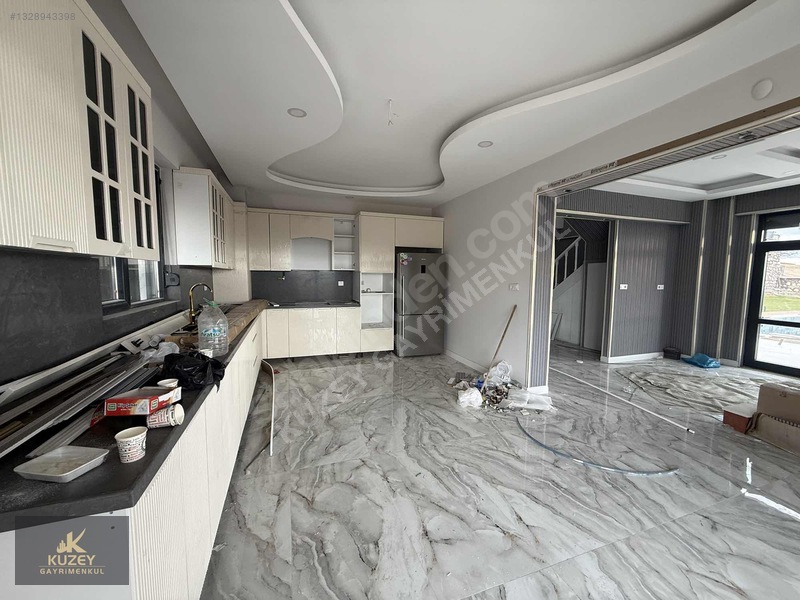 Kuzey Emlaktan Gülmezde Eşsiz Manzaralı Satılık 230 M2 Lüx Villa — fotoğraf 15