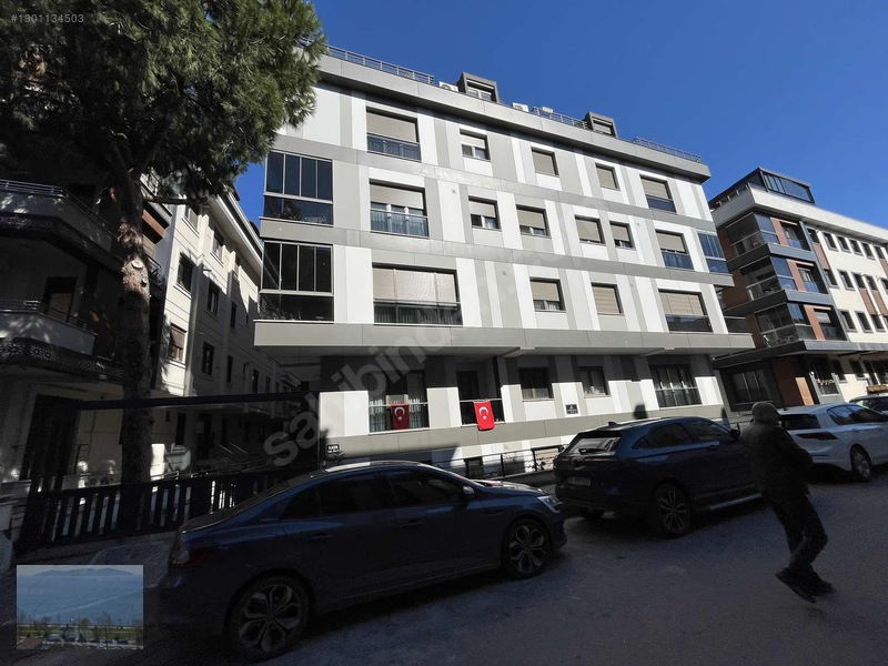 Garanti'den Küçükyalı Çamlıkta Tek Yetkili 140m2 3+1 — fotoğraf 4