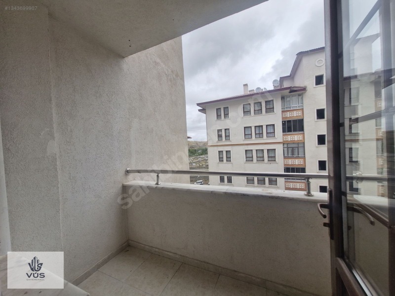 Vüs Gayrimenkul'den Emniyet Toki'de Kiralık 3+1daire — fotoğraf 8