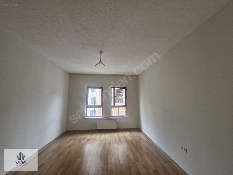 Vüs Gayrimenkul'den Emniyet Toki'de Kiralık 3+1daire — fotoğraf 21