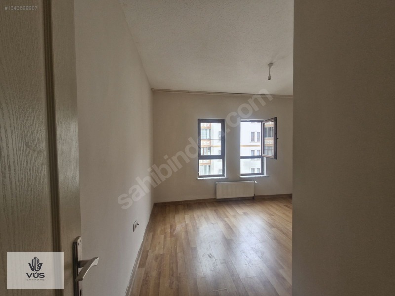 Vüs Gayrimenkul'den Emniyet Toki'de Kiralık 3+1daire — fotoğraf 29