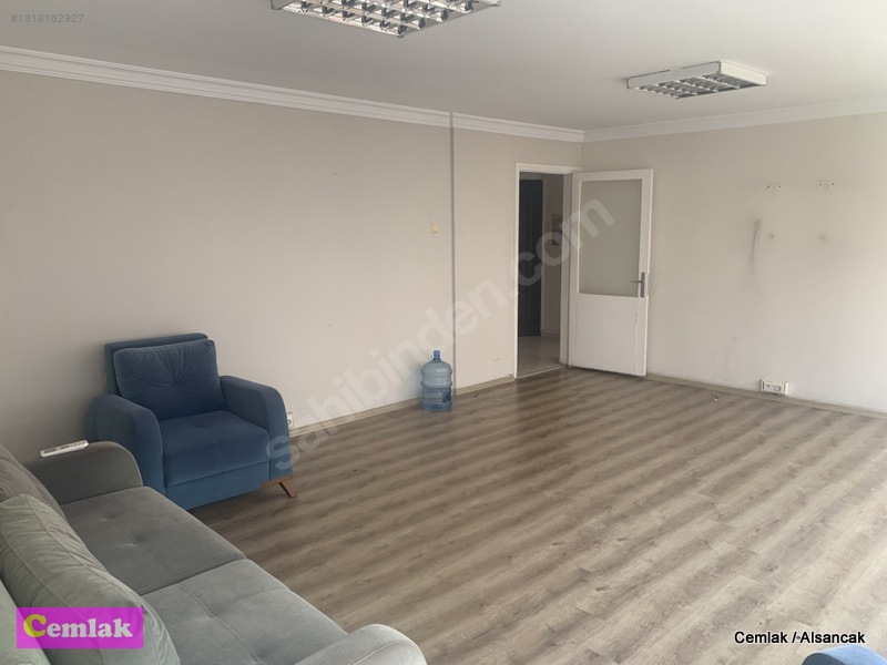 Talatpaşa Caddesi Üzeri 130 M2 Kiralık Bakımlı İşyeri — fotoğraf 3