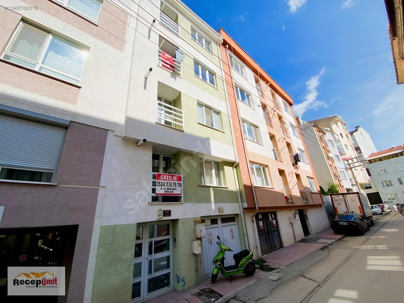Kırmızı Toprak Mh. Eşyalı 2+1 Satılık Daire. — fotoğraf 3