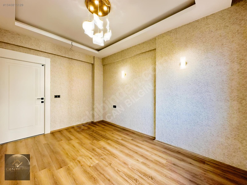 Akkentin Göbeğinde Site İçerisinde Ara Kat Lüks 2,5+1 Daireler — fotoğraf 18