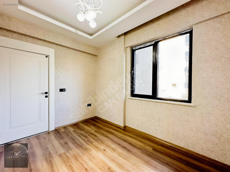 Akkentin Göbeğinde Site İçerisinde Ara Kat Lüks 2,5+1 Daireler — fotoğraf 21