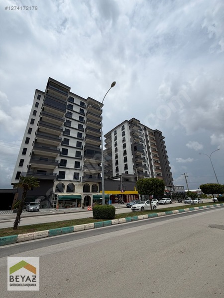 Beyaz- Vali Konağı Karşışı Sitede 4+1 (210m2) Satılık Daire