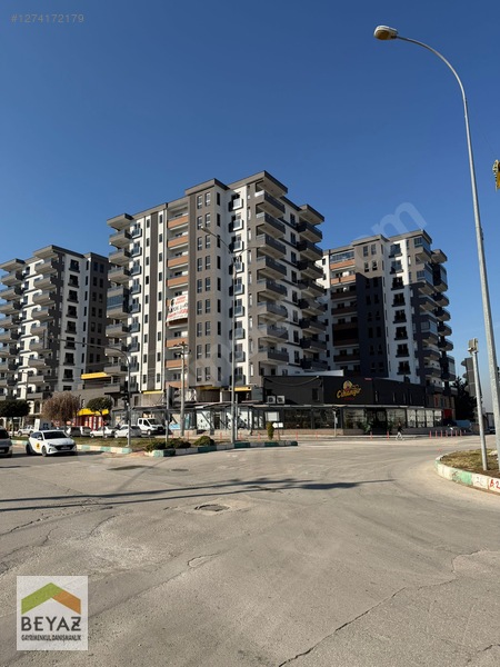 Beyaz- Vali Konağı Karşışı Sitede 4+1 (210m2) Satılık Daire — fotoğraf 2
