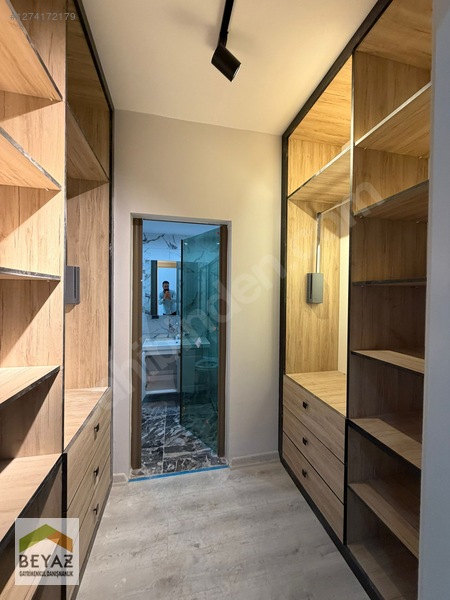 Beyaz- Vali Konağı Karşışı Sitede 4+1 (210m2) Satılık Daire — fotoğraf 30
