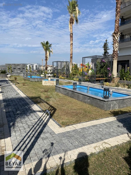 Beyaz- Vali Konağı Karşışı Sitede 4+1 (210m2) Satılık Daire — fotoğraf 34