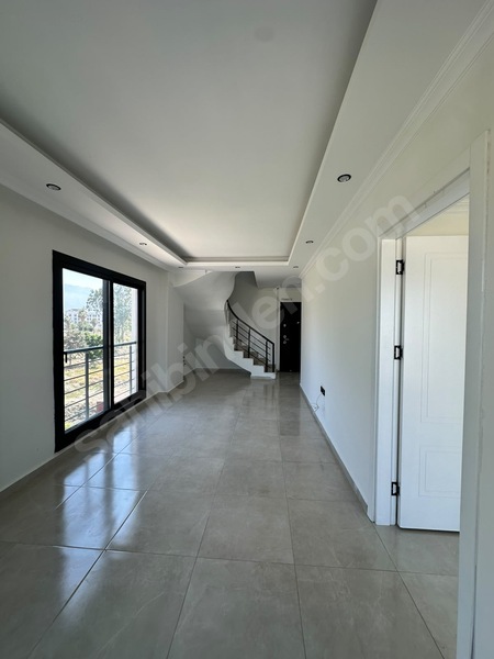 Arsuz Merkez Girişinde Denize Yakın Lüks Sıfır 3+1 Dubleks Daire — fotoğraf 5