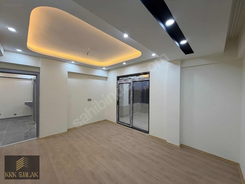 Krk Gayrimenkul Satılık 2.5+1 Ultra Lüks Şık Tasarım — fotoğraf 7